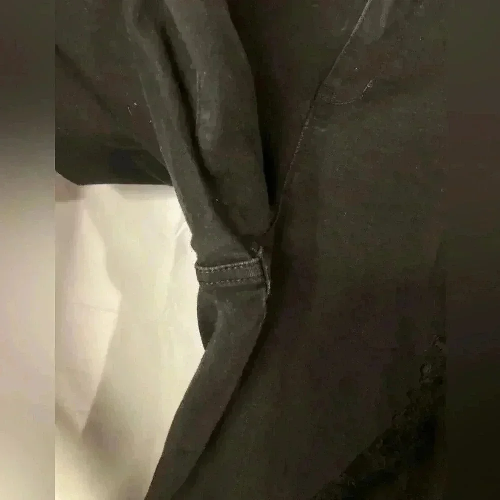 Torrid black‎ distressed jeans